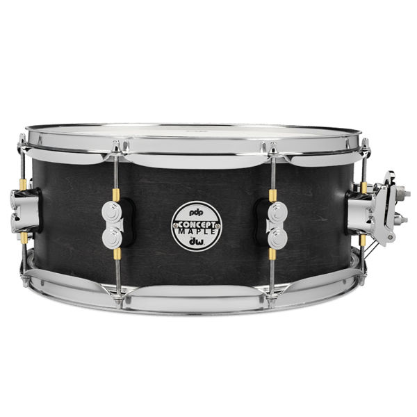 Skarptromme PDP Concept Maple Black Wax PDSN5513BWCR, 13x5,5 Chrome Hardware